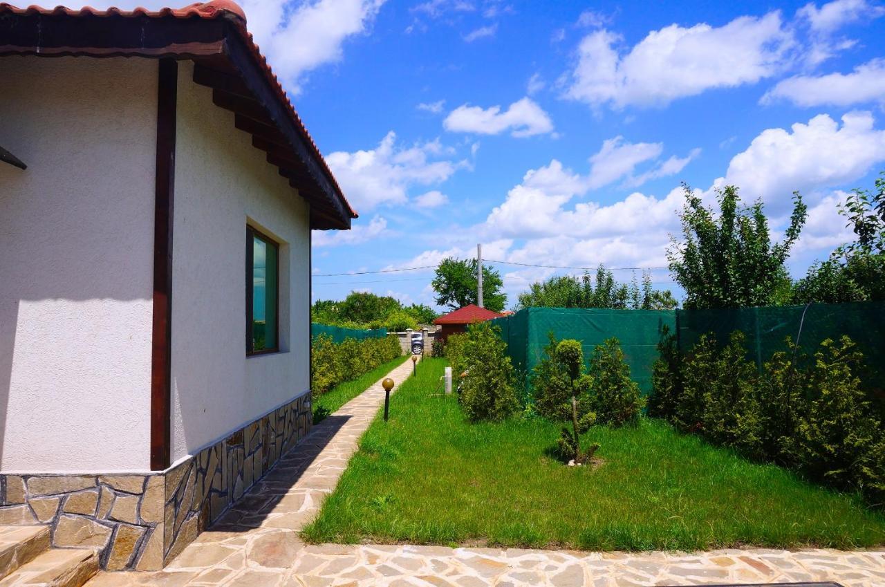 Вила Едем - Villa Edem - Beach Bolata Area Balgarevo Kültér fotó