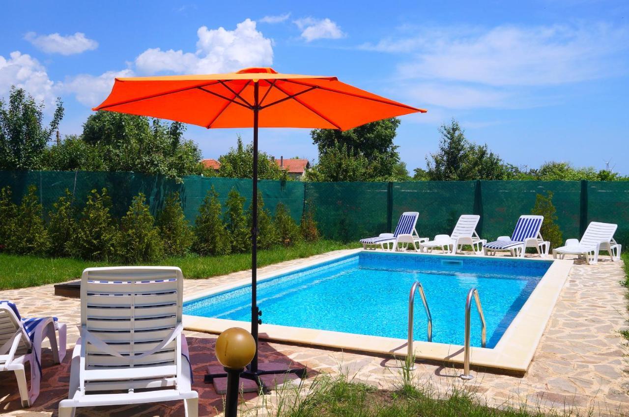 Вила Едем - Villa Edem - Beach Bolata Area Balgarevo Kültér fotó