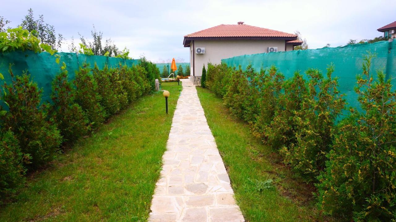Вила Едем - Villa Edem - Beach Bolata Area Balgarevo Kültér fotó